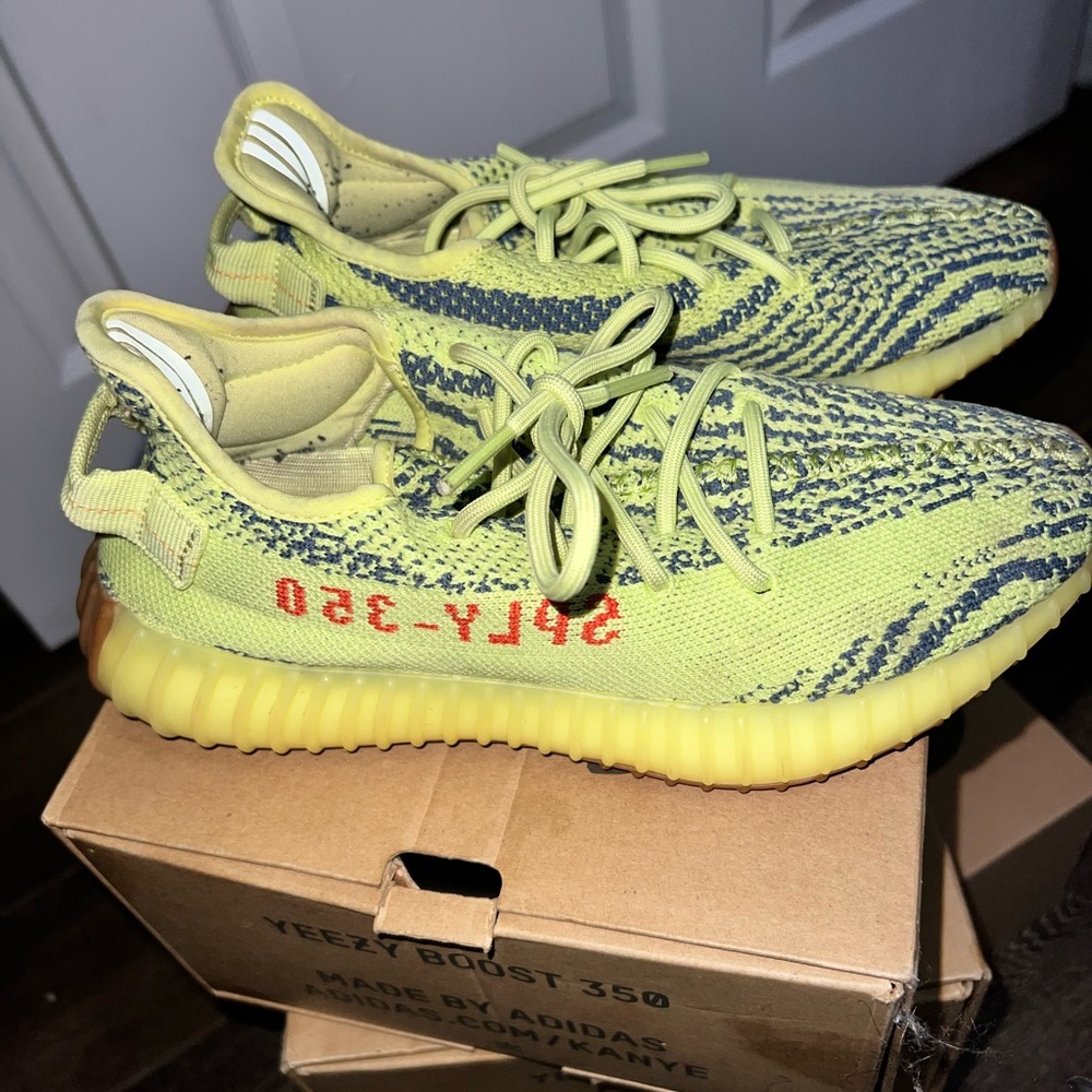 Adidas Yeezy 350 V2